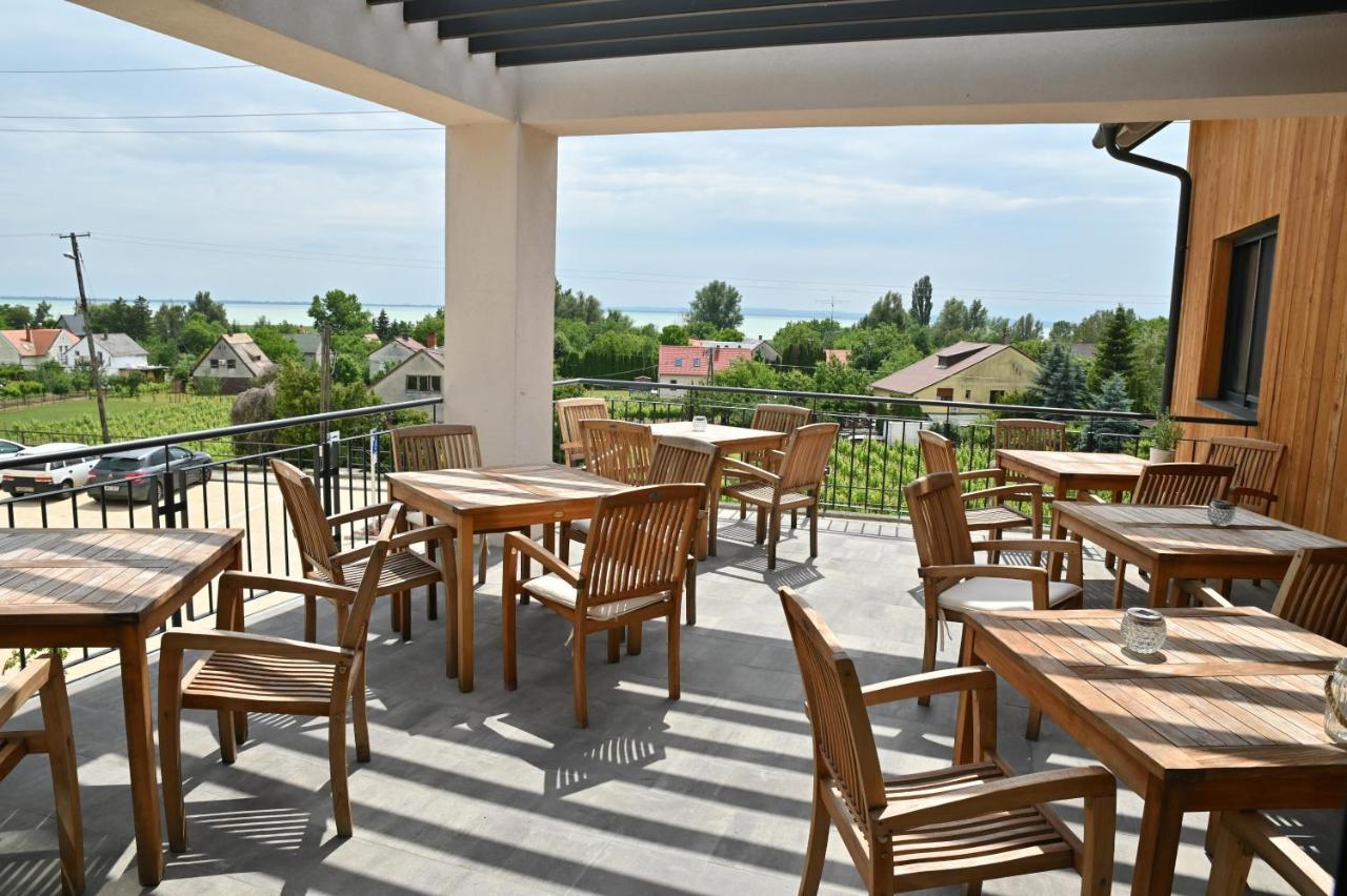 Domaine Edegger - Organic Winery Badacsony Aparthotel Badacsonytomaj Luaran gambar